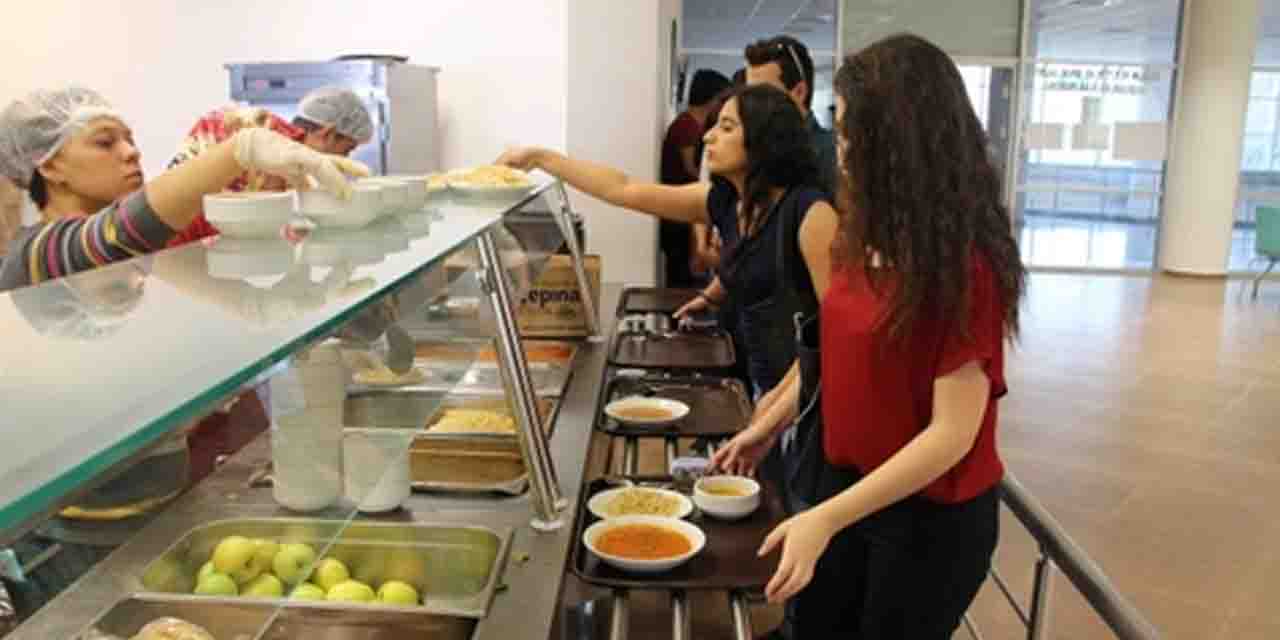 Anadolu Üniversitesi yemekhanesine yüzde 100'e yakın zam geldi