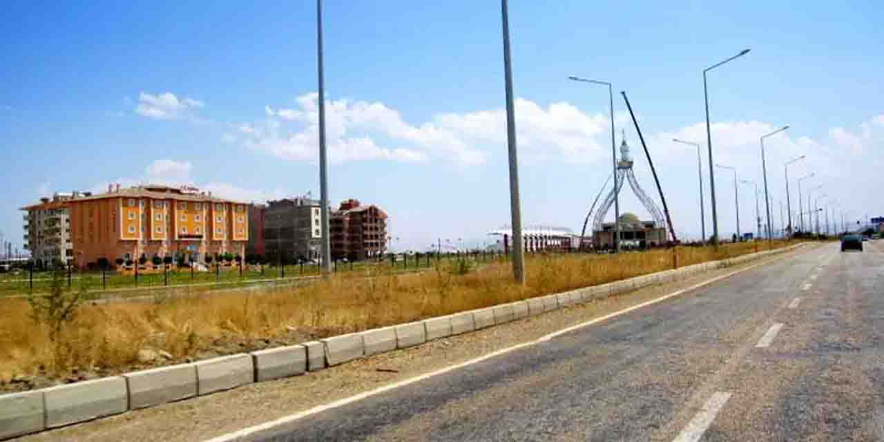Afyonkarahisar-Eskişehir karayolu trafiğe açıldı