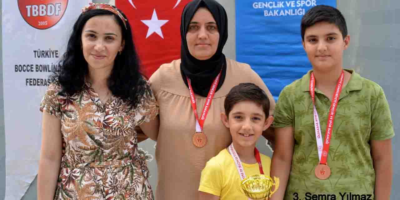 Eskişehir'de yarışma sırası velilerde