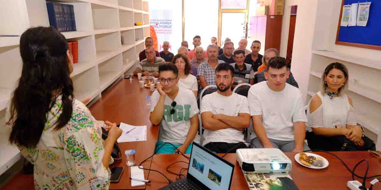 Eskişehir'de çiftçi ve üreticilere eğitim verildi