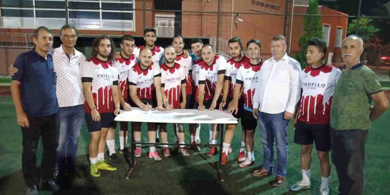 Adanırspor 14 futbolcuyla anlaştı