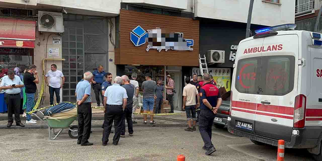 Asansör boşluğuna düşüp hayatını kaybetti