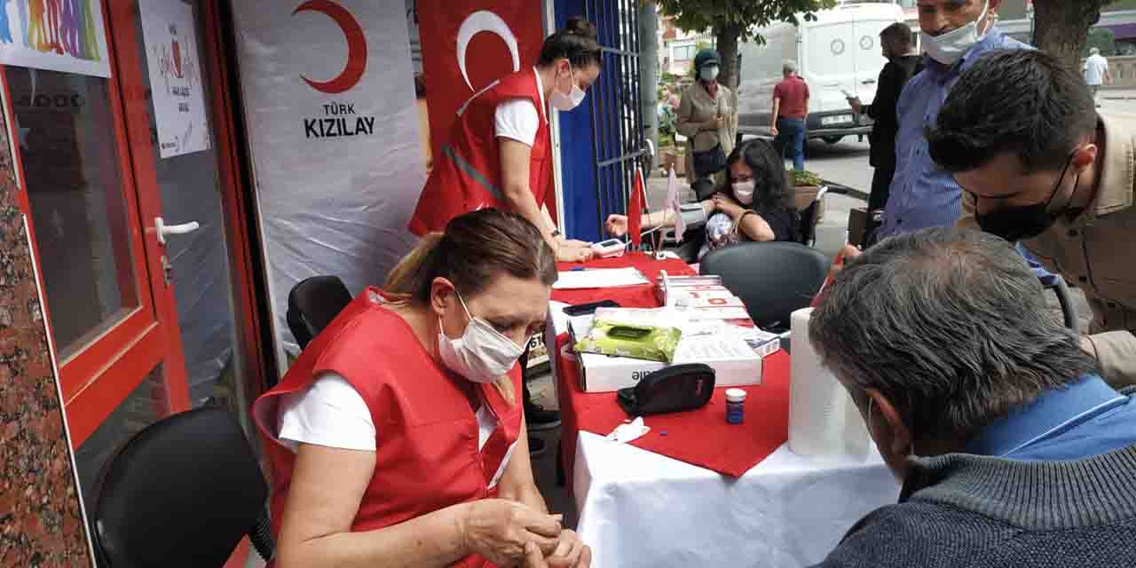 Eskişehir Kızılay yeni kahramanlarını yetiştiriyor