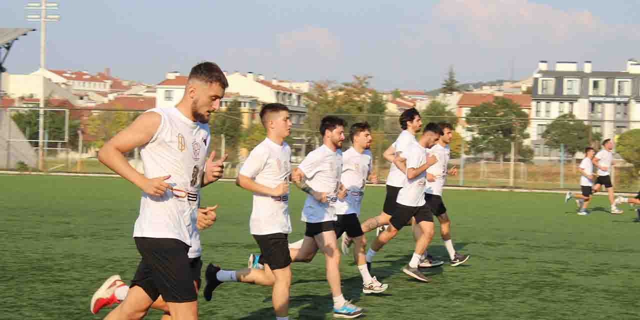 Eskişehir temsilcilerinden Yunusemrespor sahaya indi