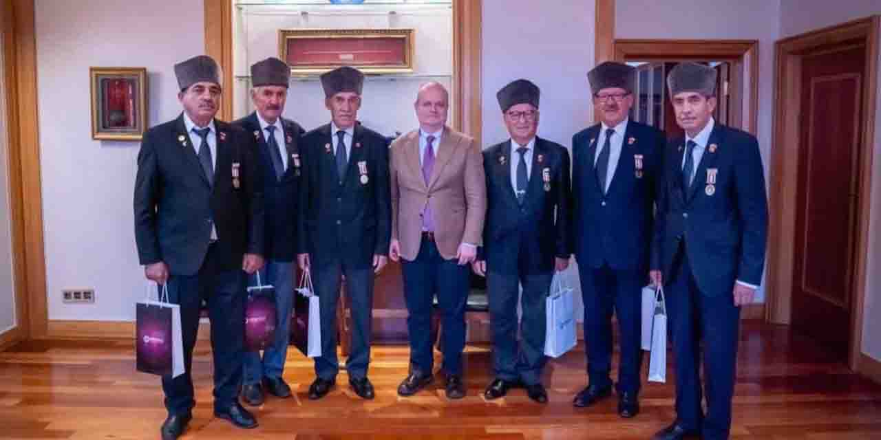 Kahramanlar Anadolu Üniversitesi'nde ağırlandı