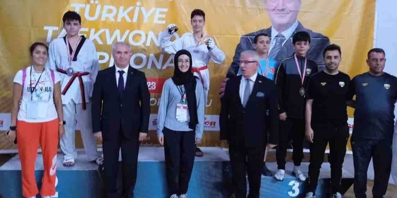 Eskişehirli sporcular altınlarla döndü