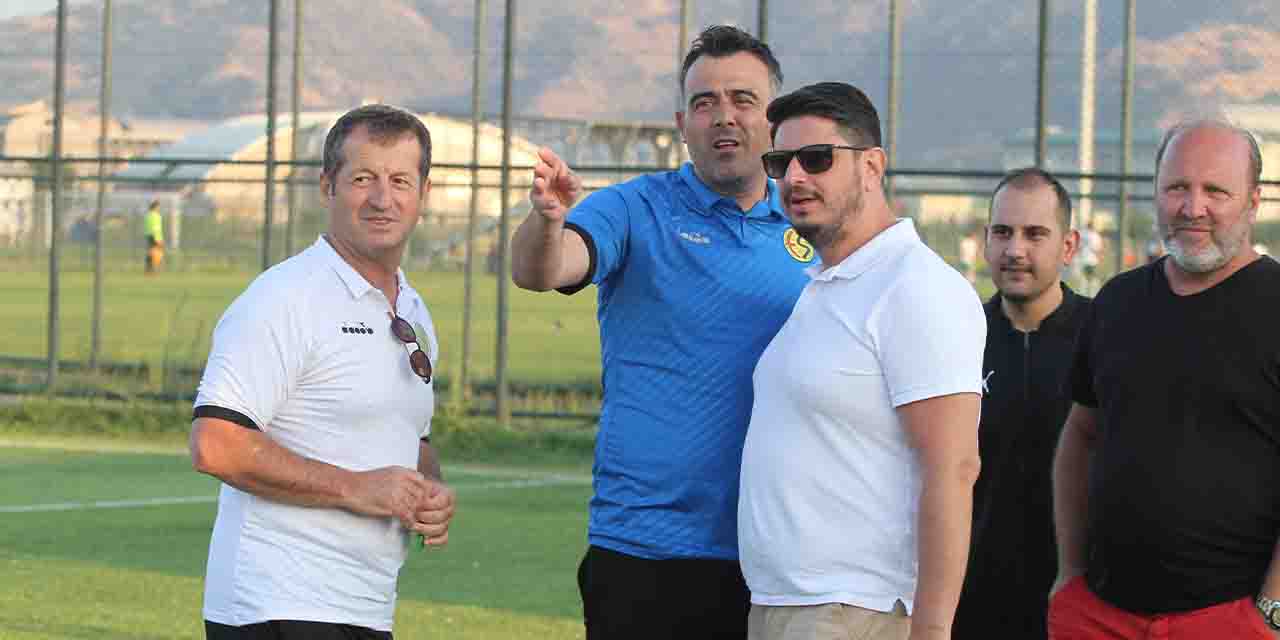 İbrahim Baş ilk 11'ini arıyor