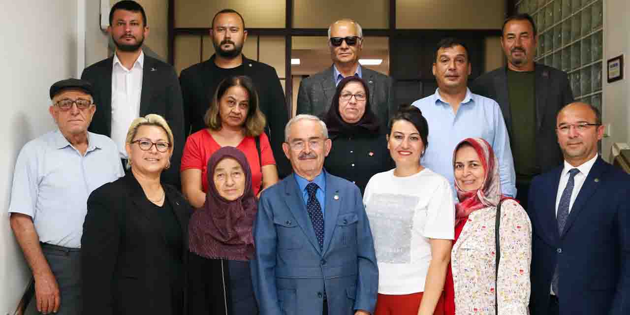 CHP'li ilçe başkanları Büyükşehir'de buluştu