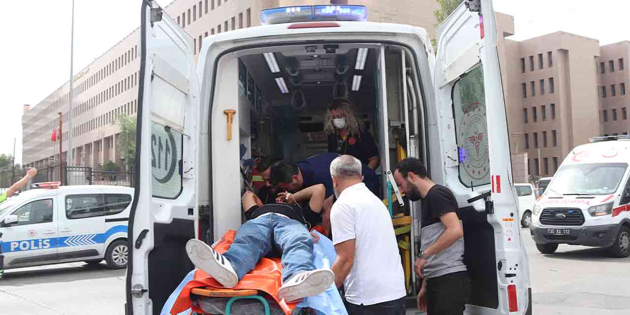 İzmir'de restoranda silahlı çatışma çıktı!