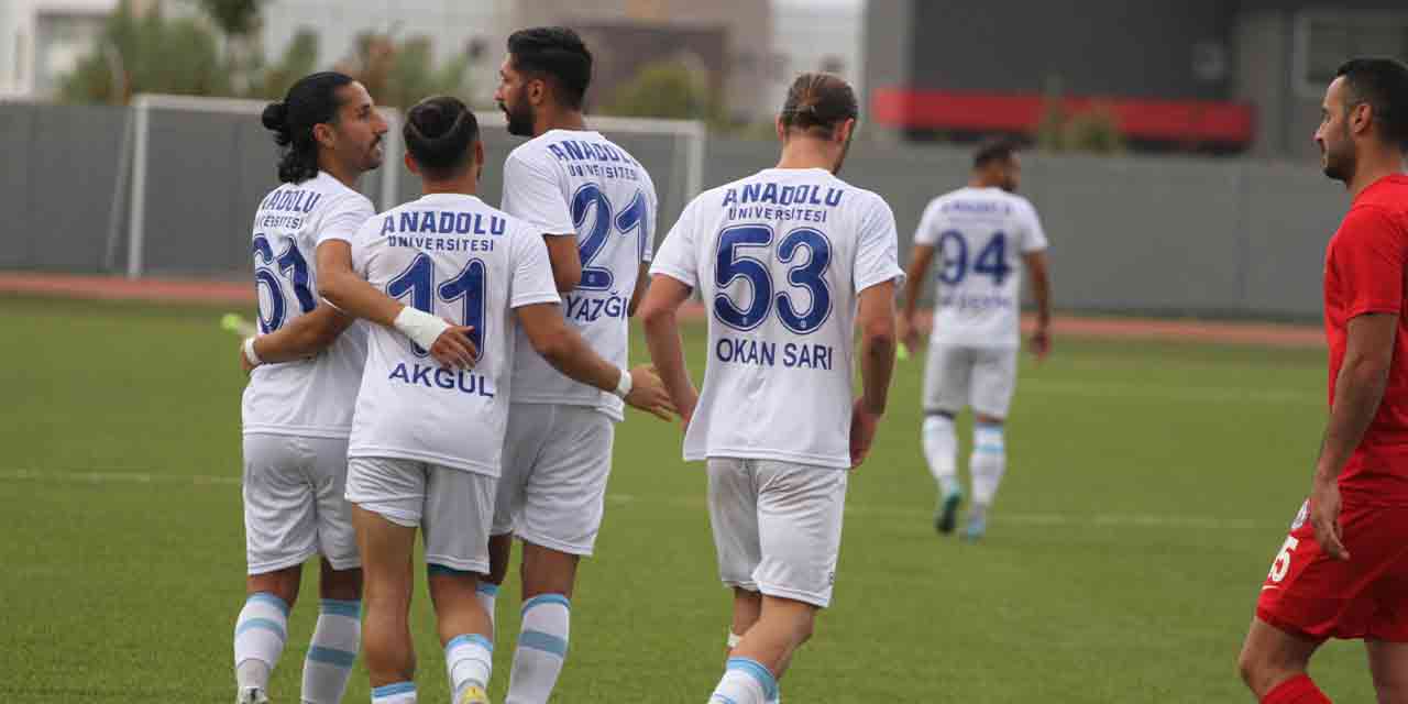 Anadolu Üniversitesi Pazarspor karşılaşmasına hazırlanıyor