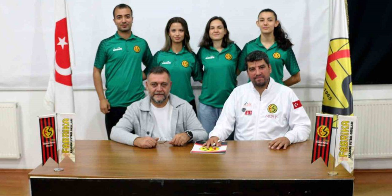 Eskişehirspor Fabrika Futbol'a yeni antrenör
