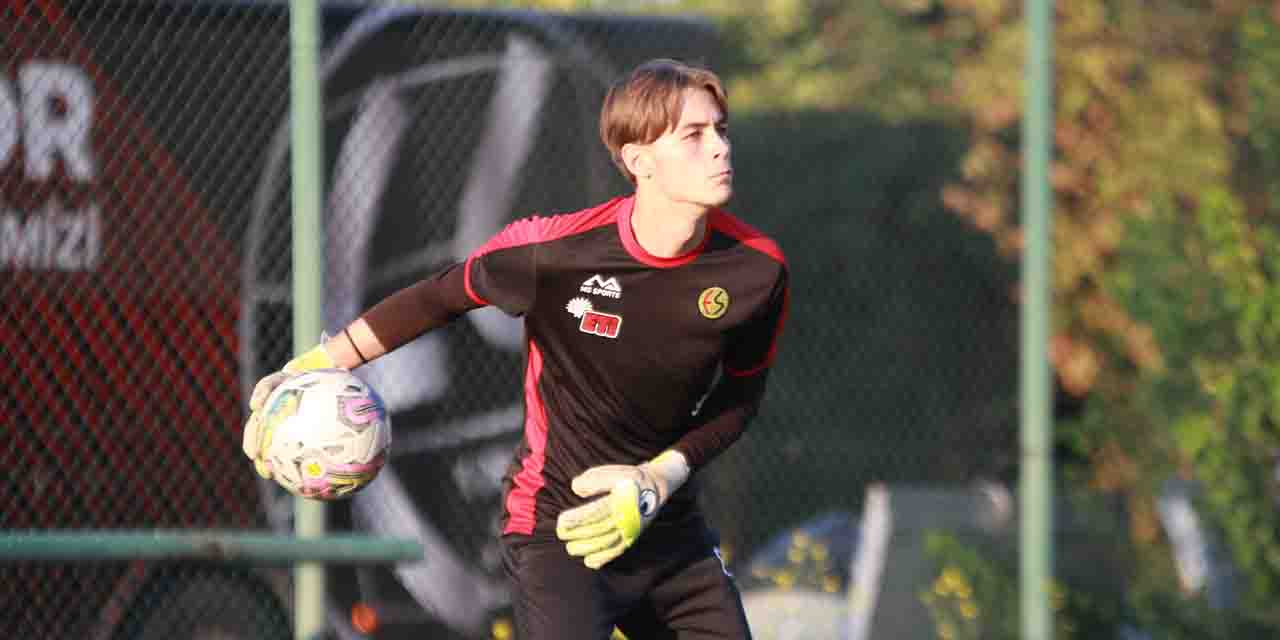 "Eskişehirspor taraftarları bizim arkamızda olsun yeter"