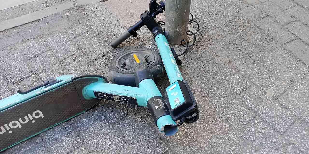 Eskişehir'de kırılan scooter tepki topladı!