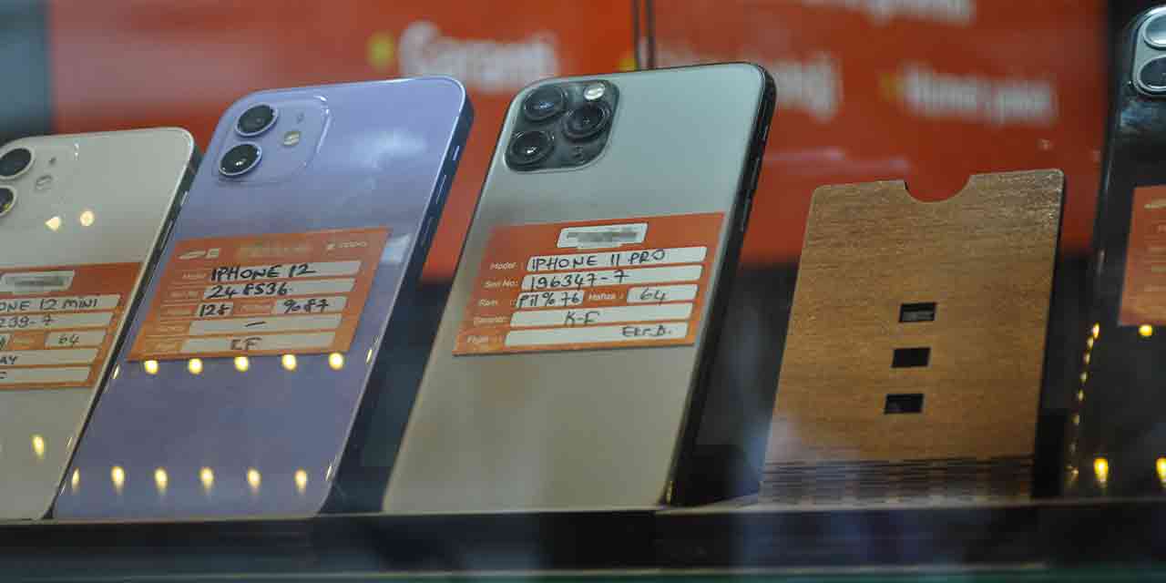 Fotoğraf makinesi mi cep telefonu mu?