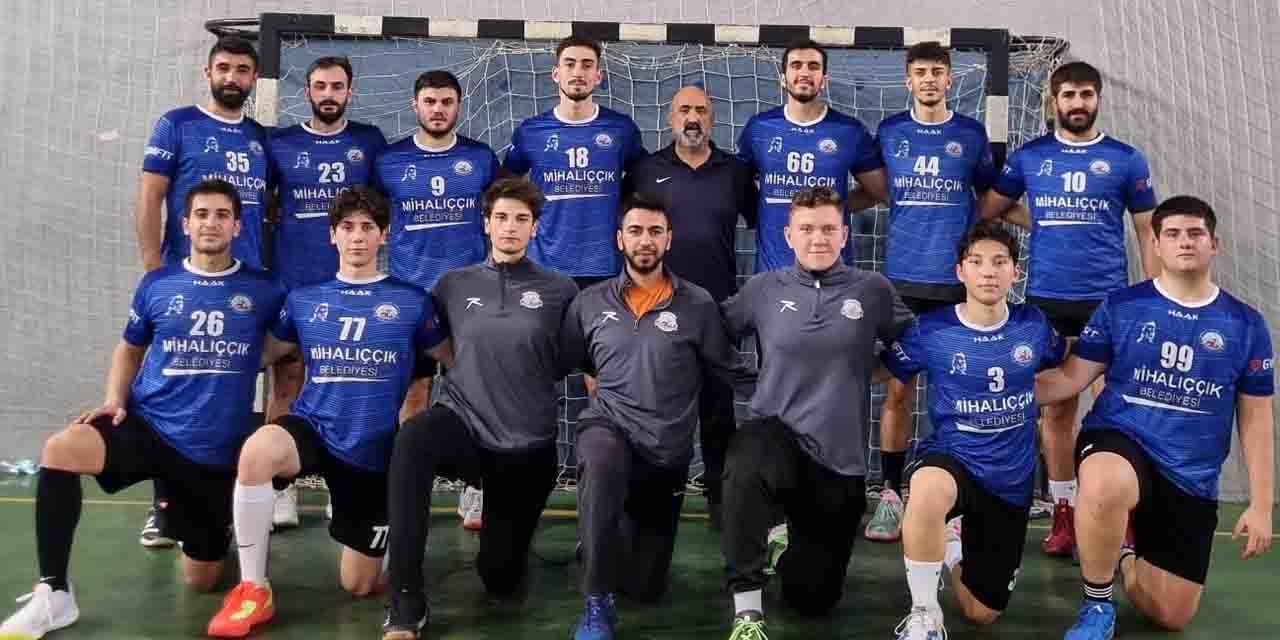 Mihalıççık millilerle oynadı