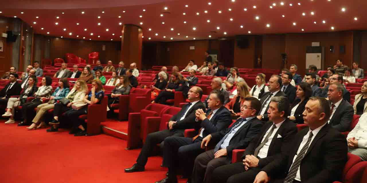 Eskişehir'de iyi yönetişime dikkat çekiliyor