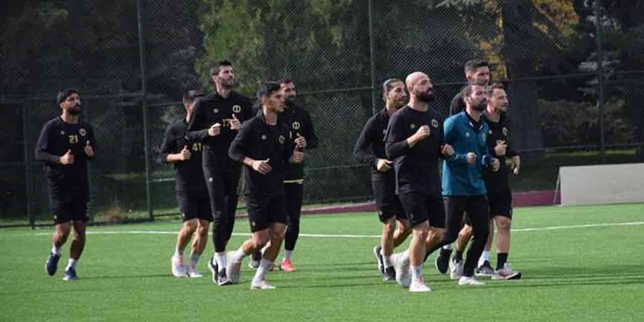 Anadolu Üniversitesi Silifke Belediyespor'a karşı!