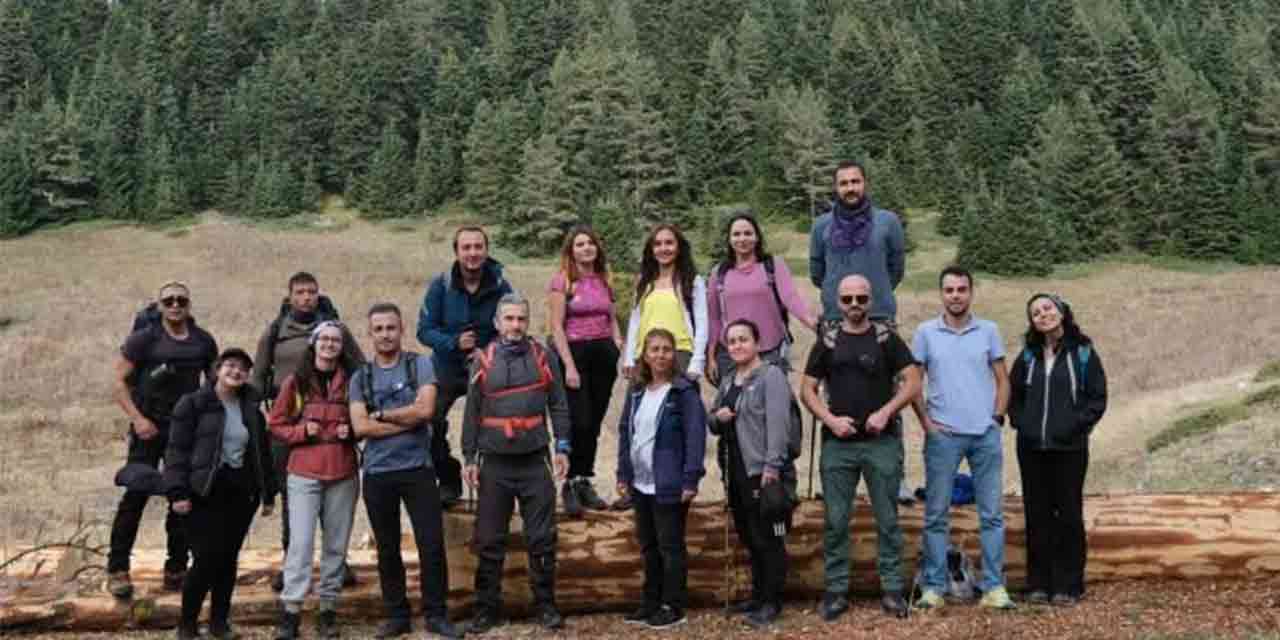 Eskişehirli doğa tutkunları Bilecik'e kadar yürüdü