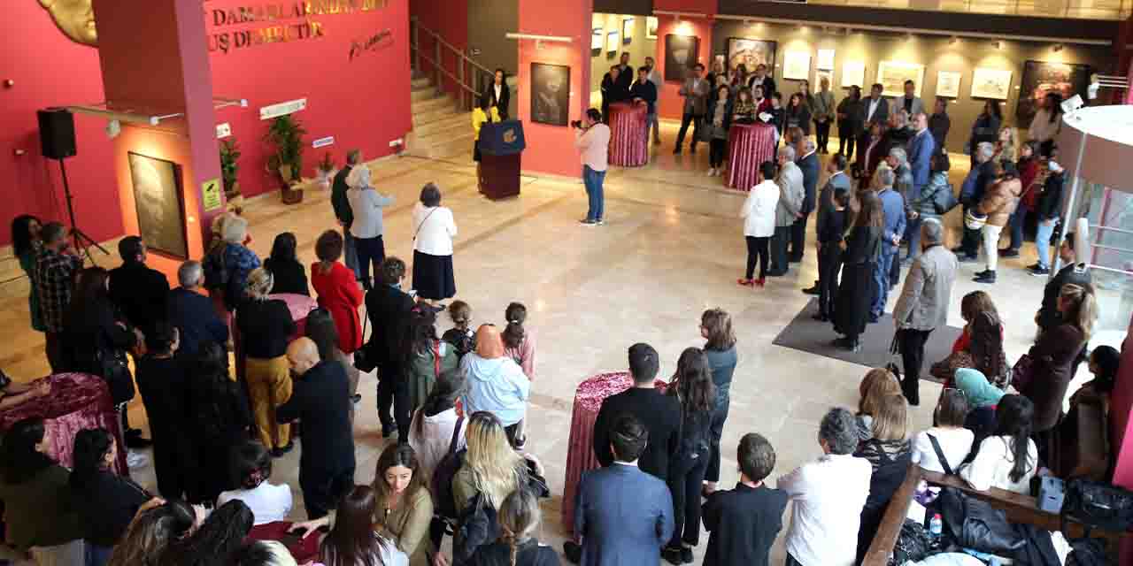 Eskişehir'de görkemli 100. yıl sergisi