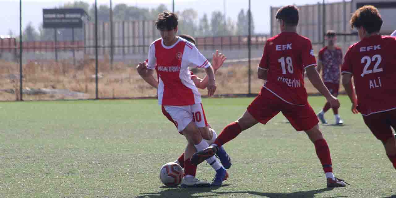 Tüm çekişme Play-Off için