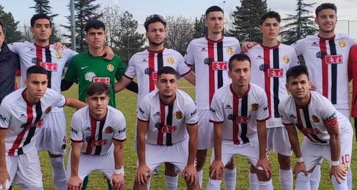 eskisehirspor-alt-yapisindan-12-oyuncu-gitti.jpg