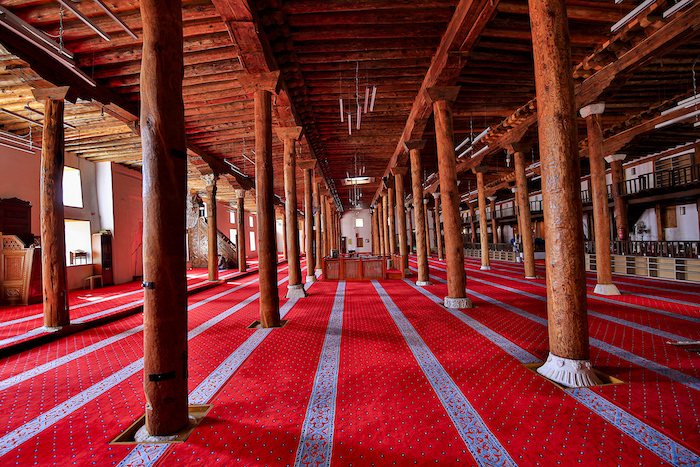 sivrihisar-ulu-cami-001.jpg