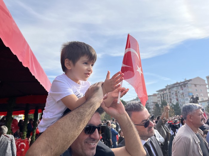 eskisehir-cumhuriyet-bayrami-002.jpg