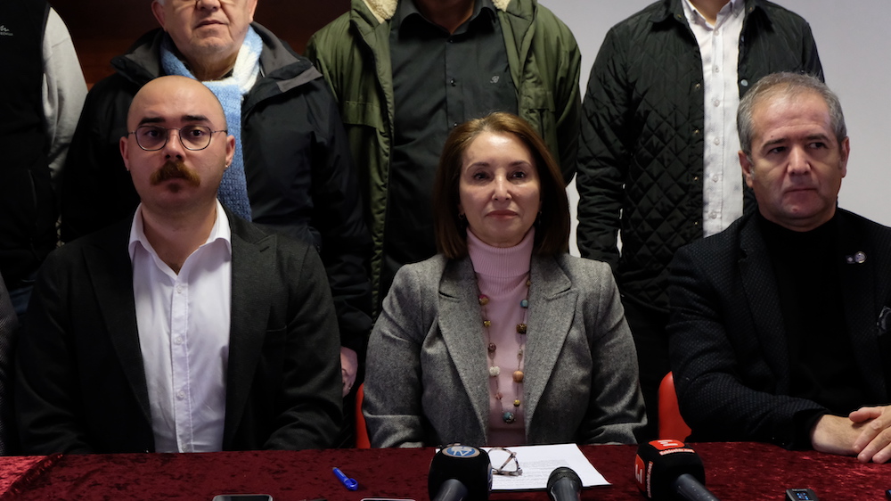 nuray-akcasoy.jpg