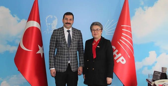 chp-tepebasi-ilce-baskani-elif-zumrut-cerci.jpg