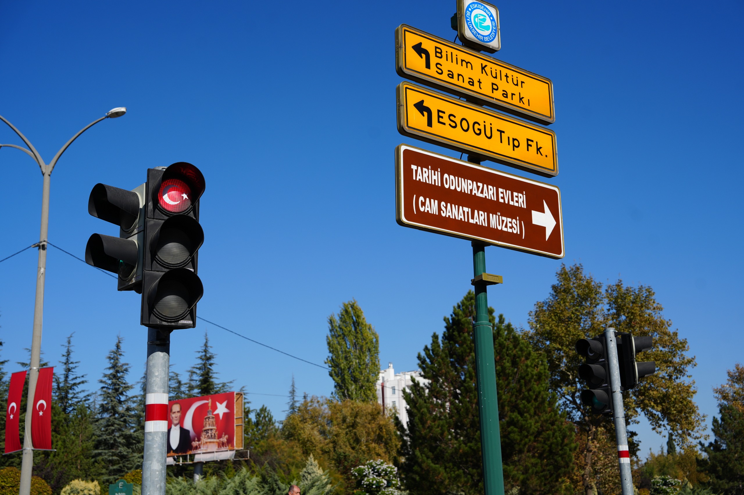 buyuksehirden-29-ekime-ozel-trafik-isiklarinda-duzenleme-1.jpeg